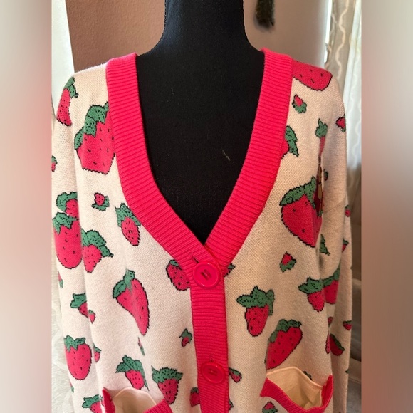 Disney Toy Story Pixar Lotso Strawberry Cardigan - Picture 3 of 5